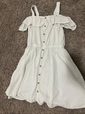 SO White Off-Shoulder Button-Down Summer Dress